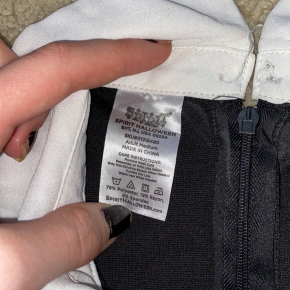 Collared Dress - Picture 2 of 3